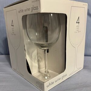 White Wine Glasses Set of 4 - Clear